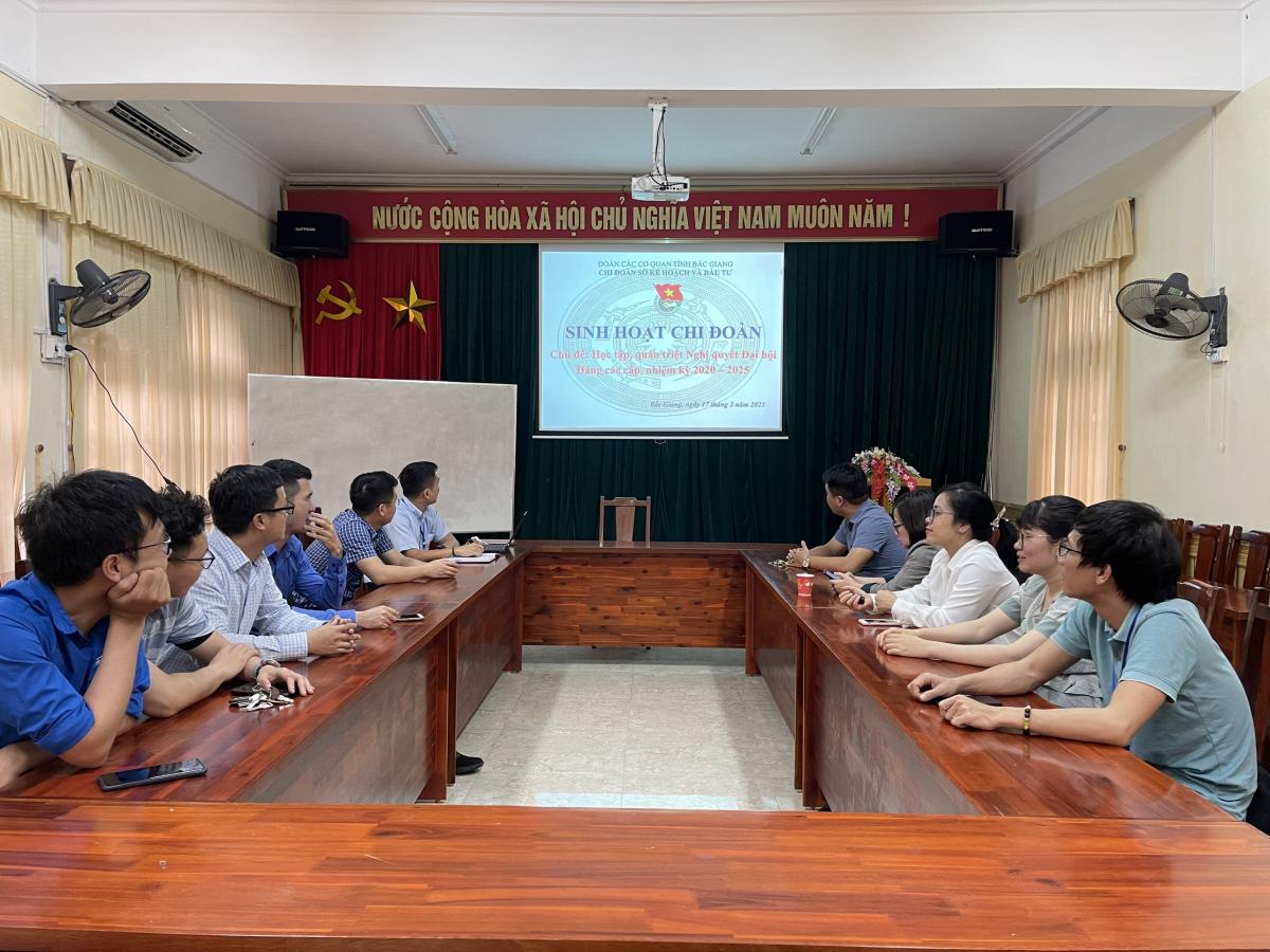 Trung tâm Xúc tiến đầu tư và Phát triển doanh nghiệp tổ chức sinh hoạt chi đoàn nhằm học tập, quán triệt Nghị quyết Đại hội Đảng các cấp, nhiệm kỳ 2020 – 2025