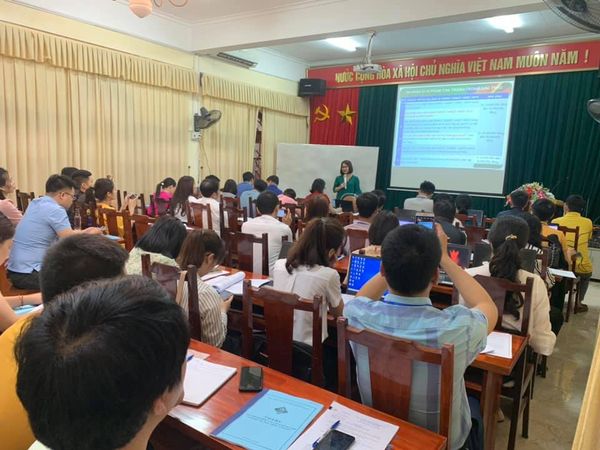 Trung tâm Xúc tiến đầu tư và Phát triển doanh nghiệp tổ chức khóa đào tạo Đấu thầu cơ bản