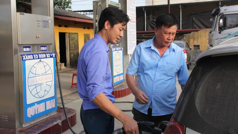 CPI tháng 2 tăng 0,8% do nhu cầu cao trong dịp Tết