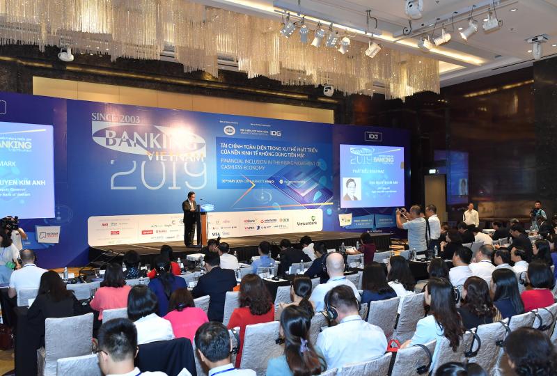 Ngân hàng Việt đẩy mạnh số hoá, thúc đẩy tài chính toàn diện