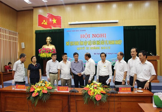 Hội nghị “Chủ tịch UBND tỉnh gặp mặt các nhà đầu tư, doanh nghiệp Quý II năm 2017”