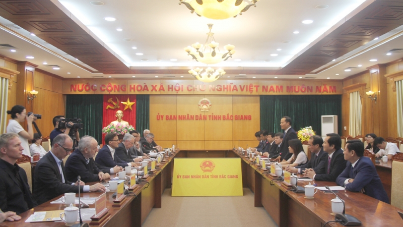 Đoàn doanh nghiệp hàng đầu Thụy Sỹ tìm hiểu cơ hội đầu tư tại Bắc Giang
