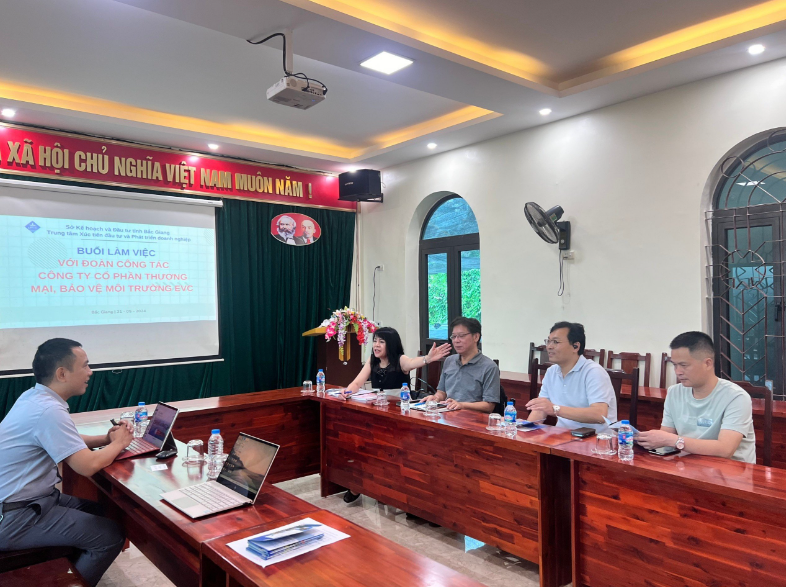 Tiếp và làm việc với Đoàn công tác Công ty Cổ phần Thương mại, bảo vệ môi trường EVC tìm hiểu về môi trường đầu tư kinh doanh tỉnh Bắc Giang